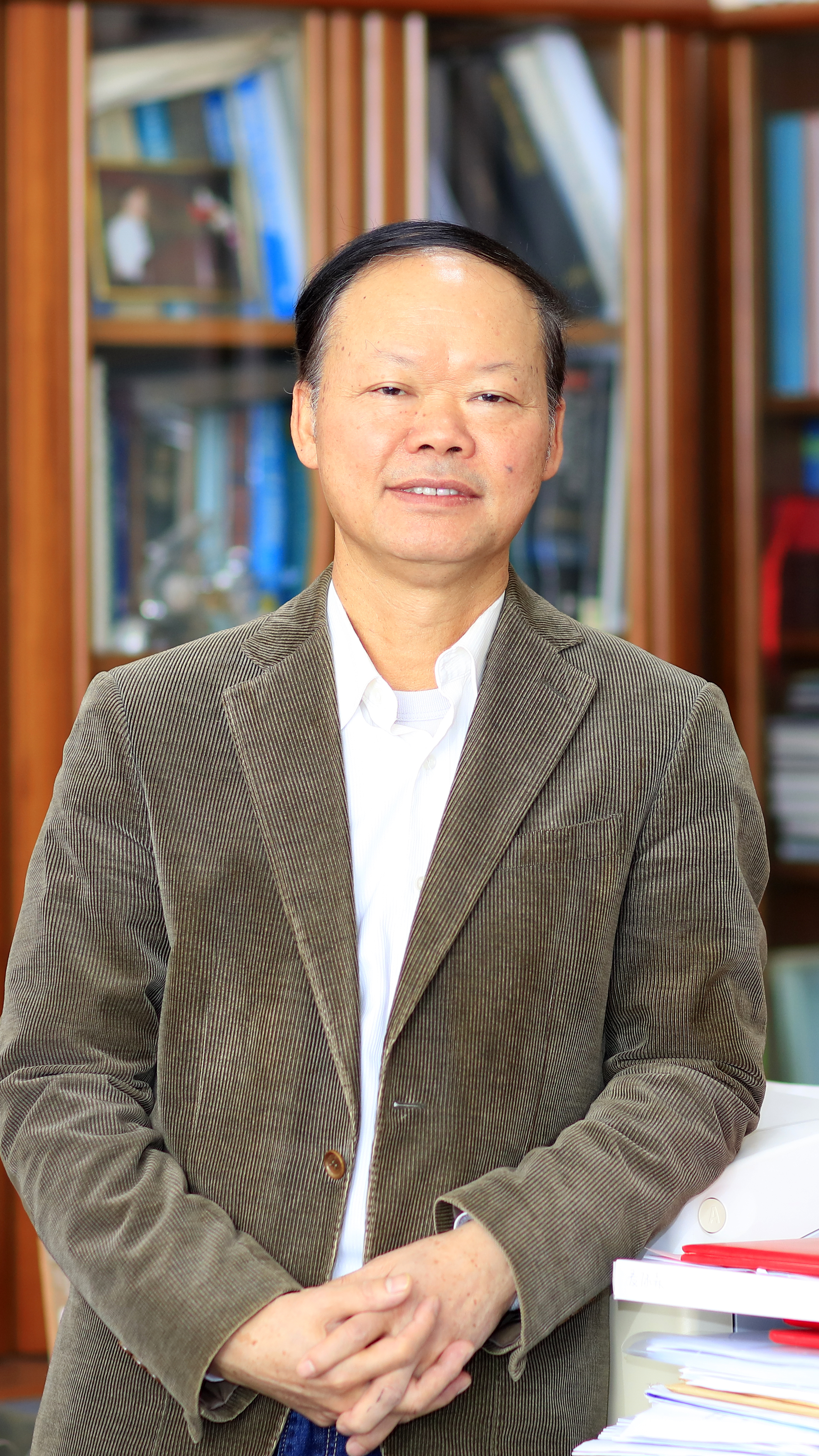 麦康森 院士